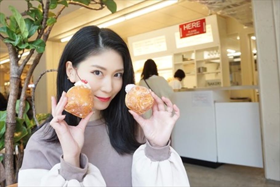 お腹も心も満たしてくれる見た目が可愛いアメリカンフード 日本橋「Chigaya Bakery（チガヤベーカリー）」坂本リエの働く女子の街パンvol.06