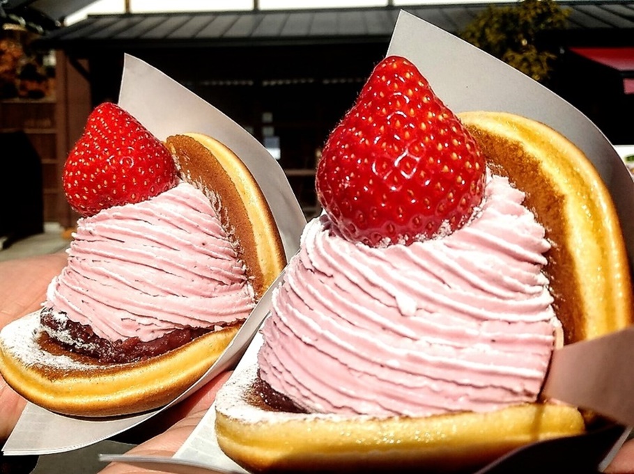 湯布院　モンブランどら焼き　くくち