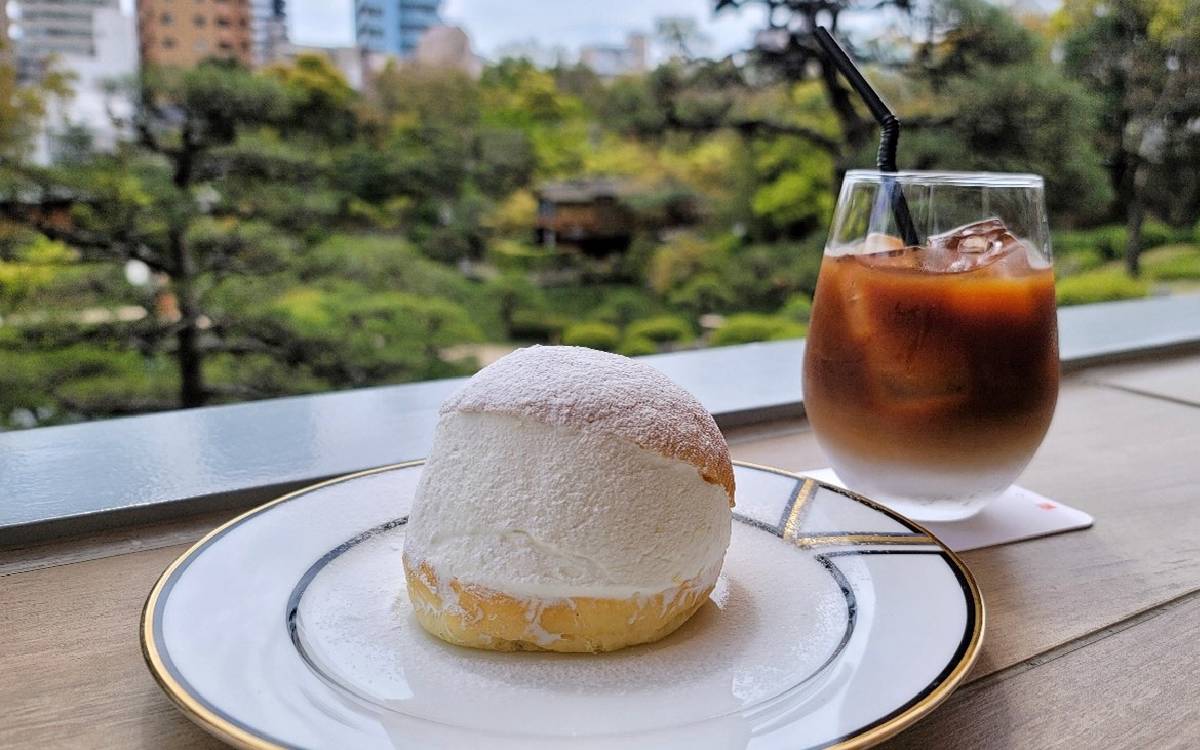 神戸の「相楽園」で日本庭園を眺めながら、”檸檬香る”爽やかなマリトッツォ
