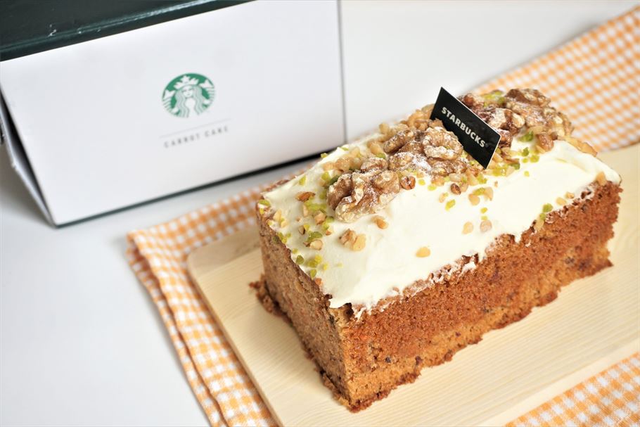 【スタバ】オンラインから初のフードが登場しおいしいと話題に！サスティナブルな「キャロットケーキ」は完売前に絶対食べるべし