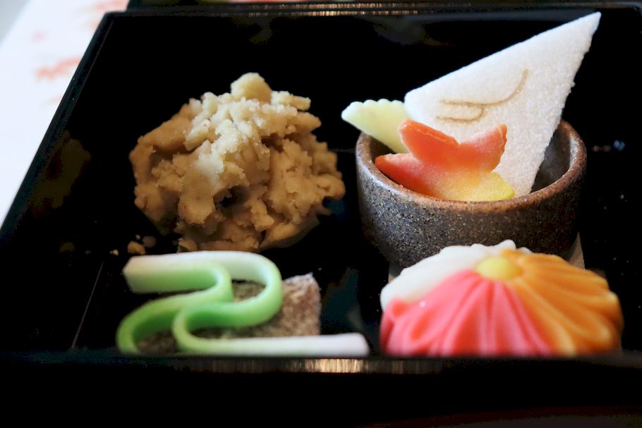 25食限定、和菓子×お重のアフタヌーンティー。滅多に食べられない金沢の名店とパレスホテル東京の“おもてなし”