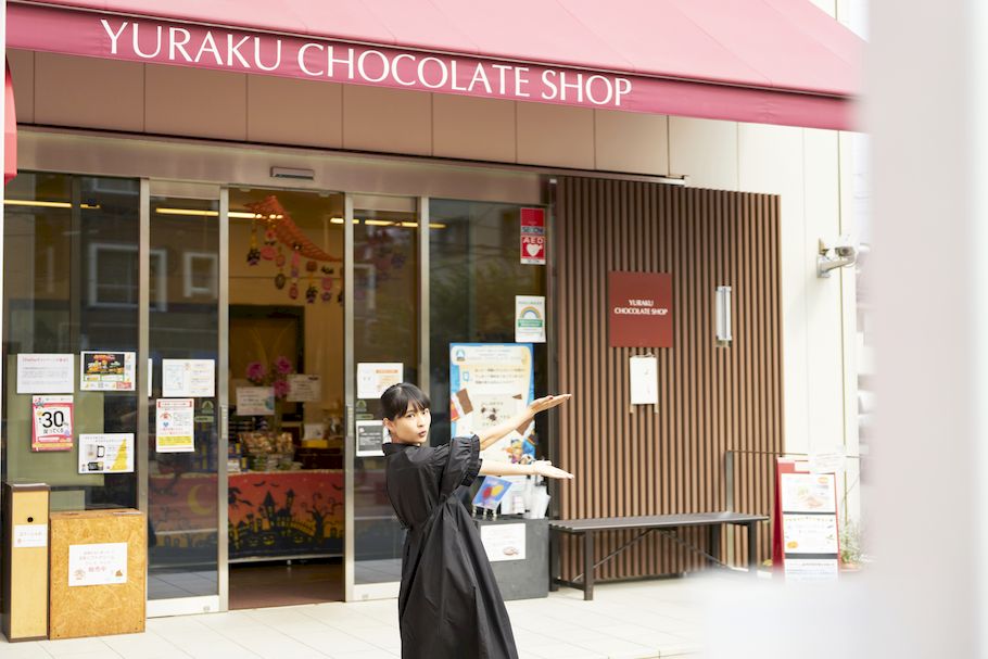 あのブラックサンダーの有楽製菓、直営店が東京に！？　#ふうかとあいすvol.05　工場直営店に潜入！！