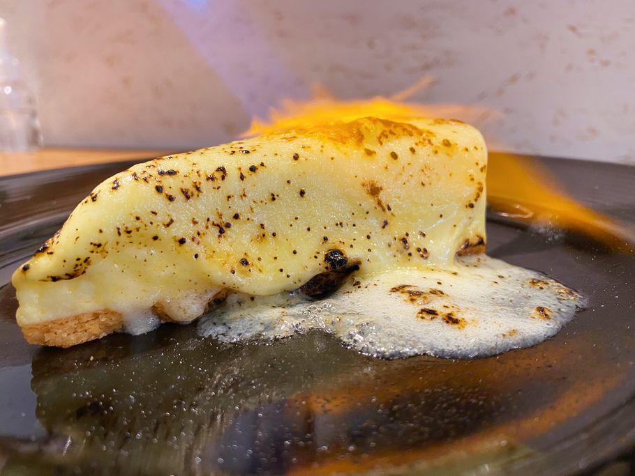 新食感！炙りチーズケーキのふわとろな口溶けが味わえる”Italian table BENCIA”(埼玉県越谷市)