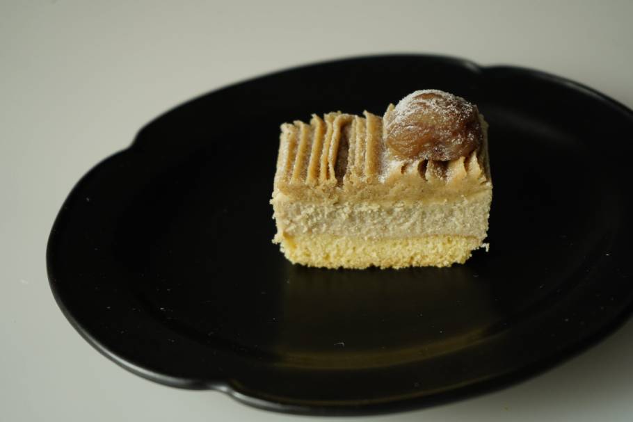 成城石井の「チーズケーキ」バイヤーおすすめ３種類を食べ比べ！プレミアムチーズケーキはやはり美味？