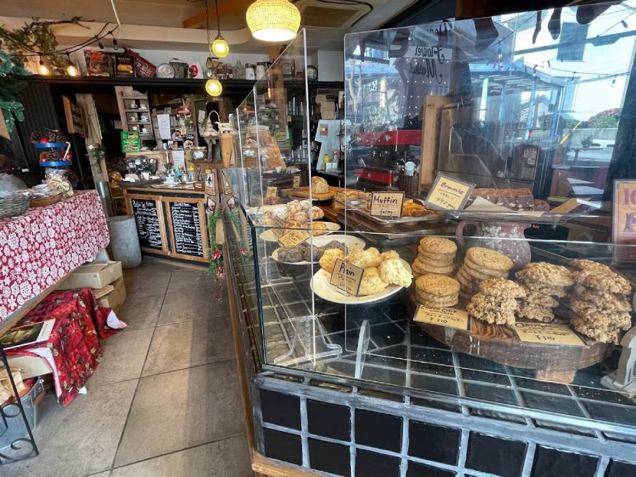 横浜元町「Peace Flower Market」で海外気分！30年以上焼き続けてるチーズケーキと自慢の焼き菓子をテイクアウト