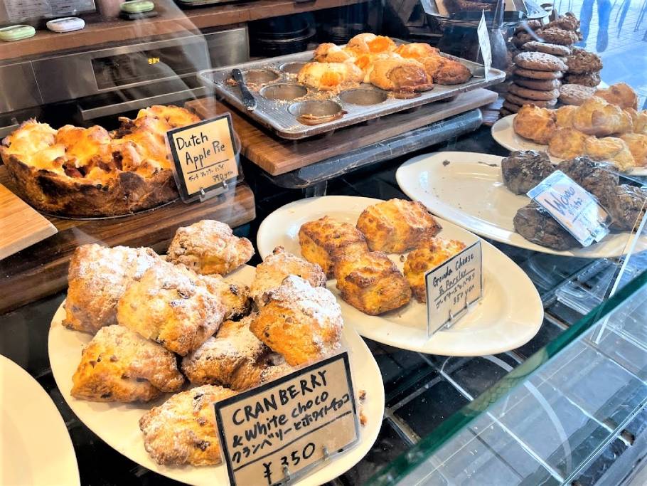 横浜元町「Peace Flower Market」で海外気分！30年以上焼き続けてるチーズケーキと自慢の焼き菓子をテイクアウト