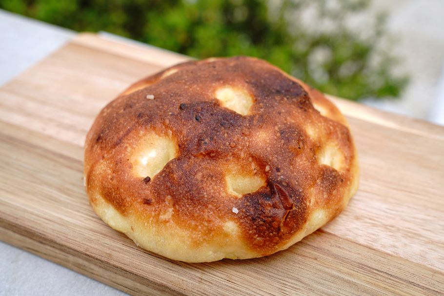 神戸・元町に来たら外せない！「パンやきどころRIKI」のいま食べたい大人気パンはこれ
