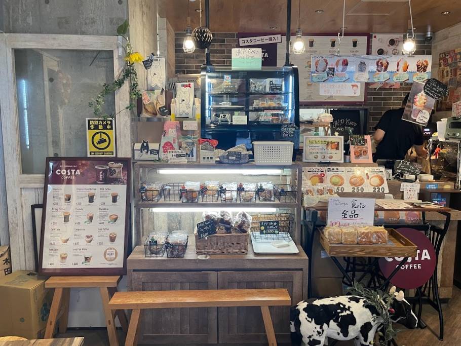 数量限定！シュークリーム屋さんの作るパンが絶品！【ほっぷしゅうくりーむ麻布十番店】