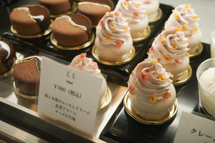 【Pâtisserie L'aube 花鏡庵】（石川県金沢市）なぜ金沢へ？ミシュラン１つ星フレンチ「レストランローブ」平瀬シェフが手がける、儚く美しいスイーツの世界