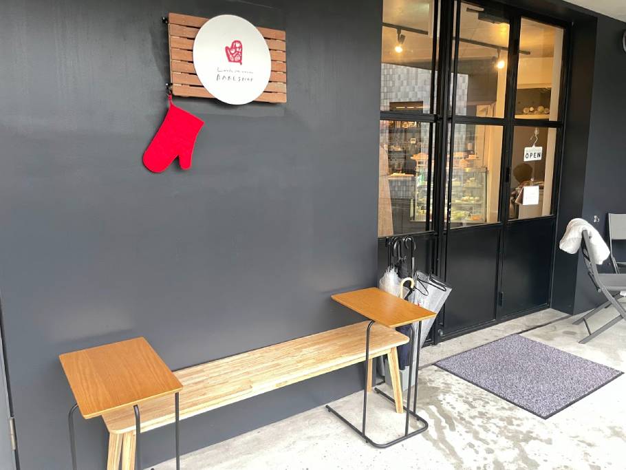 話題の新店。スイーツとジェラートのお店「Little Mitten BAKE SHOP」（東京・蒲田）のキャロットケーキ