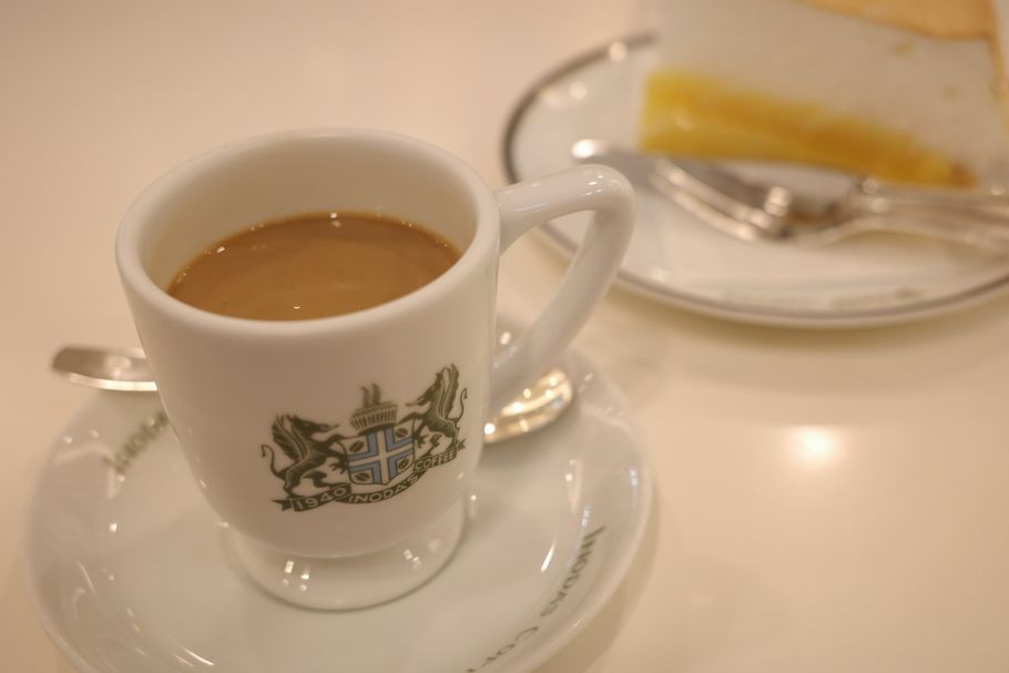 昭和レトロな老舗喫茶『イノダコーヒ』。愛される3つのヒミツ