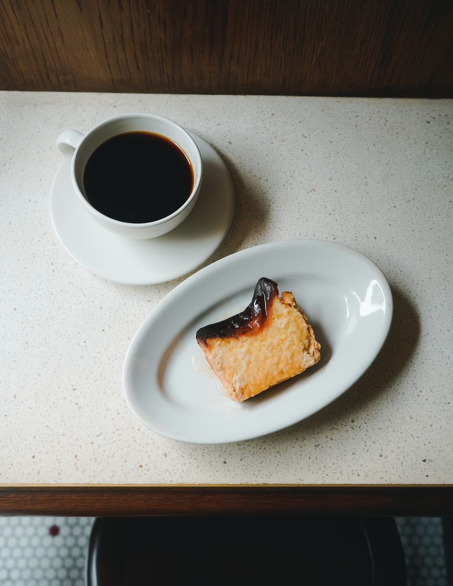 お洒落な人は通っている。幡ケ谷のワイン喫茶『Cyōdo（チョウド）』の極上スイーツ