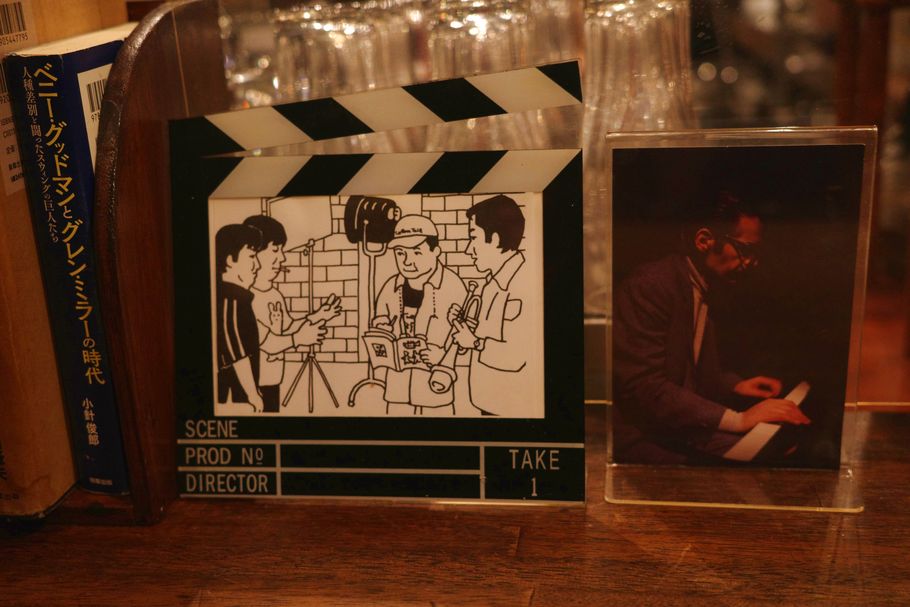 新宿の老舗Jazz喫茶『DUG(ダグ)』。いま再注目を浴びる後世に残したい“Jazz喫茶”の歴史に迫るブラウニー