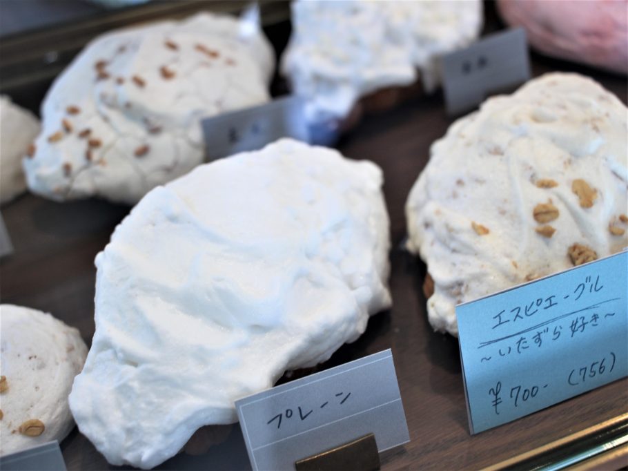 メレンゲに特化した菓子ブランド「Comme'N MERINGUE」（東京・九品仏）がオープン