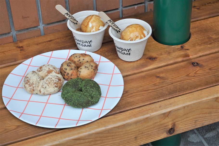 「SUNDAY VEGAN」（吉祥寺）ヴィガーンなのに最高に美味しいドーナツと、夏限定メニューの魅力