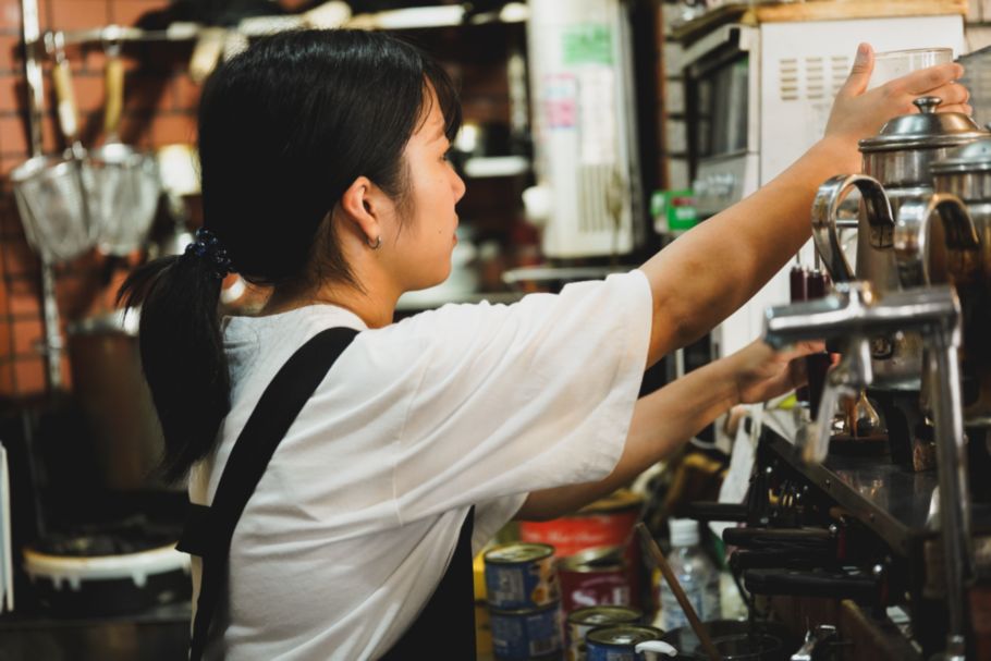 涙なしでも読めない物語「珈琲専門店山百合」（鶴見）“縁もゆかりもない”それでも歴史ある店を引き継ぐ20代女性店主の“現在進行形”の挑戦