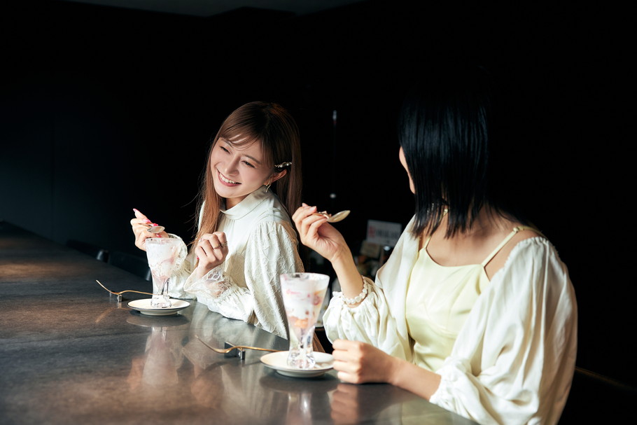 3度の飯よりスイーツが好き♡「私立恵比寿中学」星名美怜さん×ヘアメイクアップアーティスト・夢月さん対談インタビュー