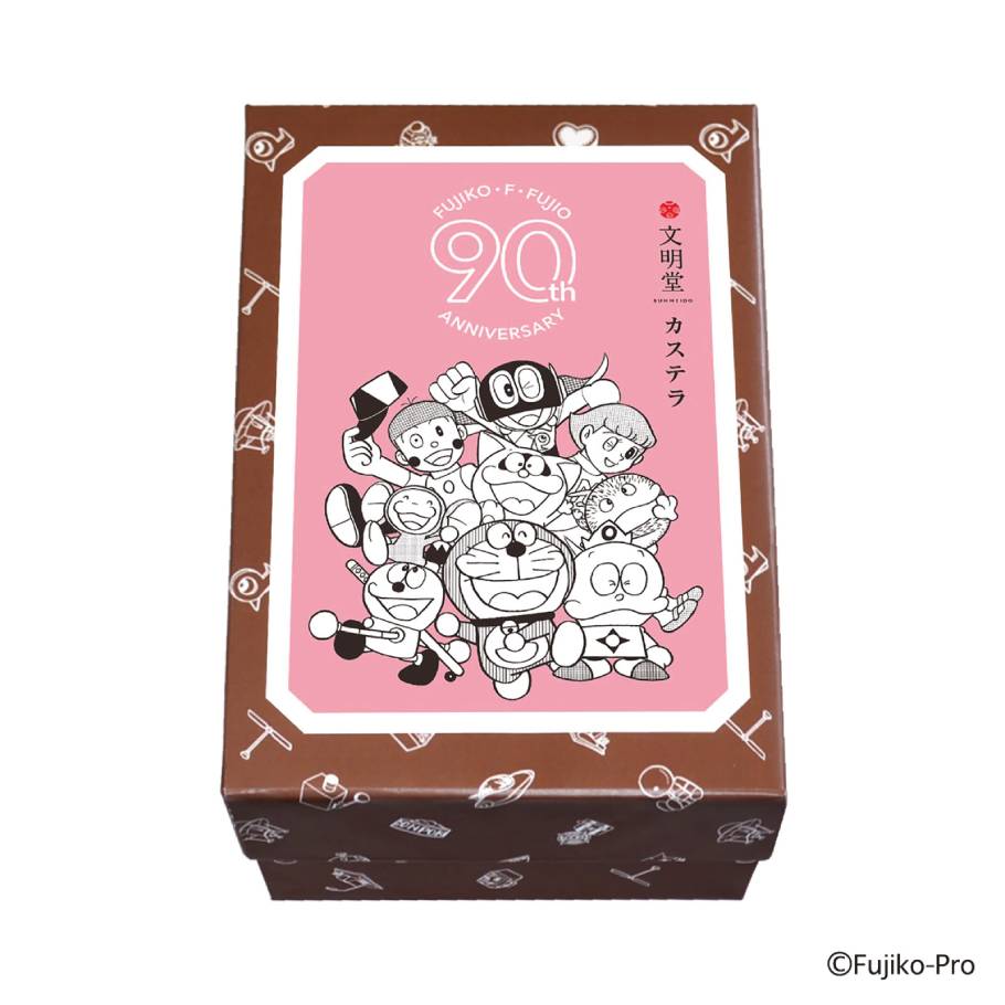 コジコジ＆ドラえもんのコラボお菓子が新登場!みんなで分ければ幸せ倍増だよ。