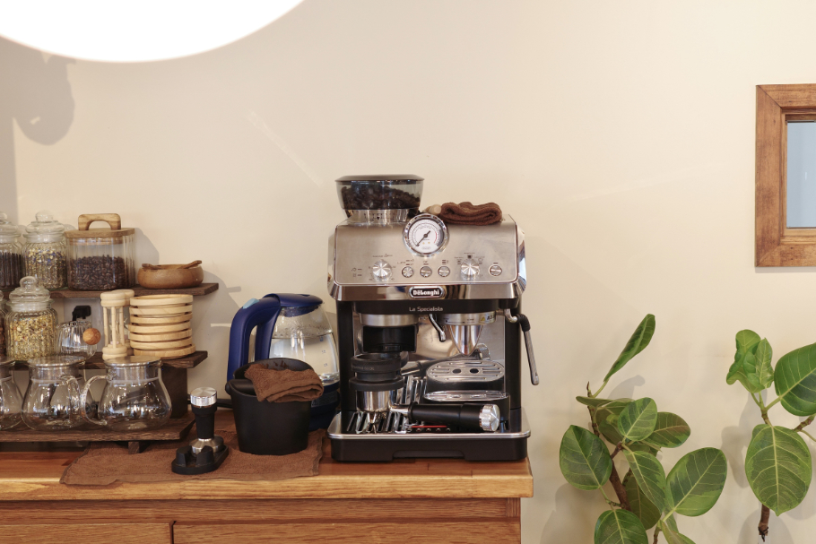 思わず笑みがこぼれる味。「COLOLIE(クロリア)」(埼玉・志木)のパティシエ夫婦が作るケーキとパフェを求めて