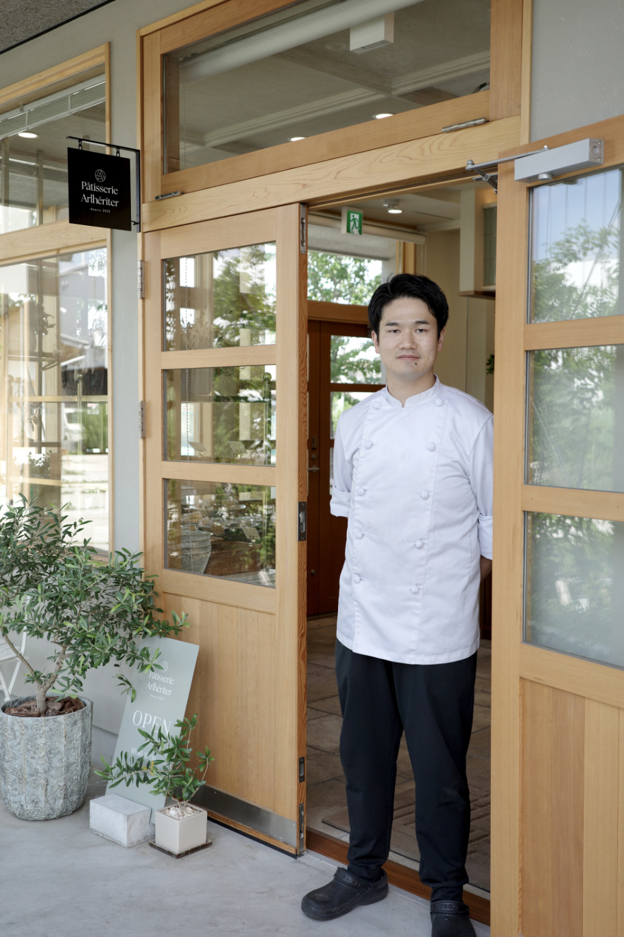 都内の名店で磨いた技術を高崎で。「Pâtisserie Arlhériter(パティスリーアルエリテ)」で味わう本格フランス菓子