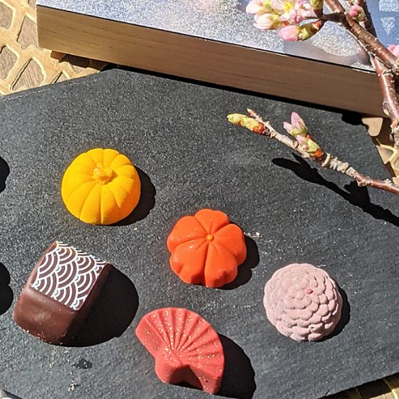 お花見シーズンに味わいたい！和菓子と見紛うチョコレートの世界ホテル雅叙園東京 「PATISSERIE 栞杏1928」