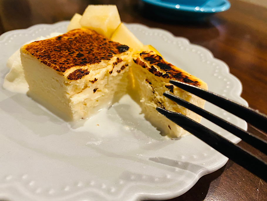 新宿御苑前「TSUBASA COFFEE」パフェだけじゃない！！本場アメリカを知るシェフが作る絶品「ニューヨークチーズケーキ」とは？