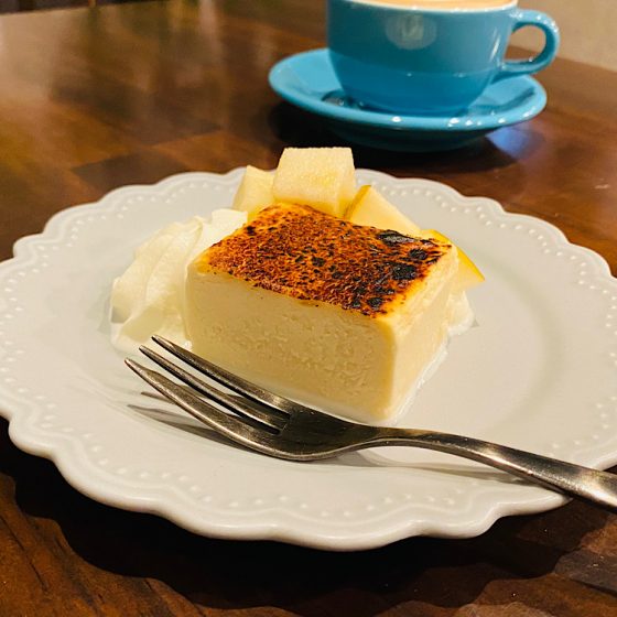 新宿御苑前「TSUBASA COFFEE」パフェだけじゃない！！本場アメリカを知るシェフが作る絶品「ニューヨークチーズケーキ」とは？