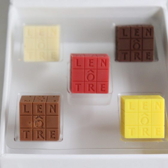 ウフ。編集部オススメ。ワンランク上のバレンタインのお返し「LENÔTRE ルノートル」の絶品キューブ型のガナッシュ＆プラリネアソート