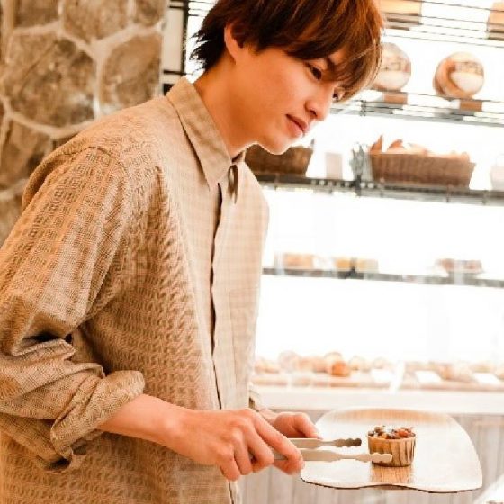 スイーツ男子×小南光司＜ショート連載vol.7＞小南光司がリピ買いするほど愛しているスイーツ3選＆憧れスイーツを告白