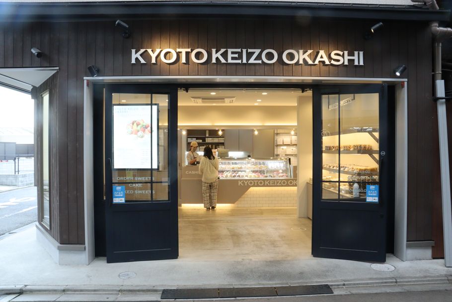 出来立てを目で見て、すぐ食べて感じる日本一フレッシュなショートケーキ「Sweets Cafe KYOTO KEIZO」