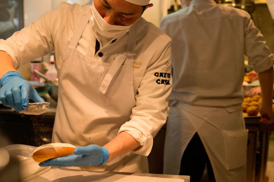 白金高輪「ドロゲリア サンクリッカ」。イタリア人が食べる“しっとりふんわり”本物のマリトッツォ