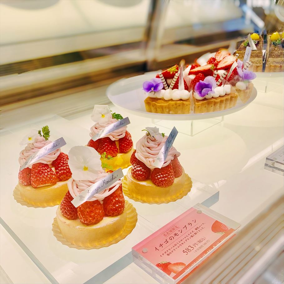 パンは「い志かわ」、クリームは「堂島ロール」を使用した名古屋の「パティスリー&オープンテラスカフェリヴァージュモンシェール」　絶品フルーツサンド