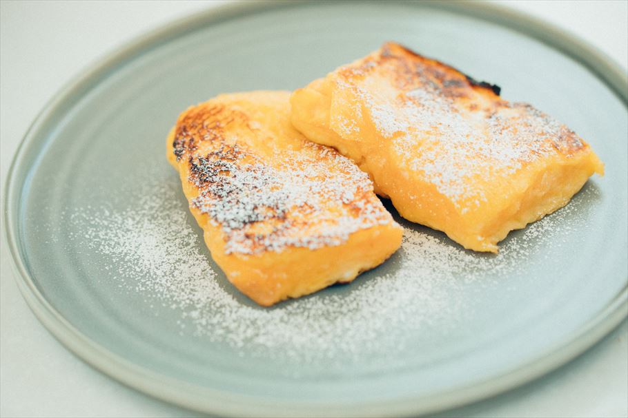 スイーツ男子・小南光司さんがいつも作る「しっとりフレンチトースト」の作り方を初公開