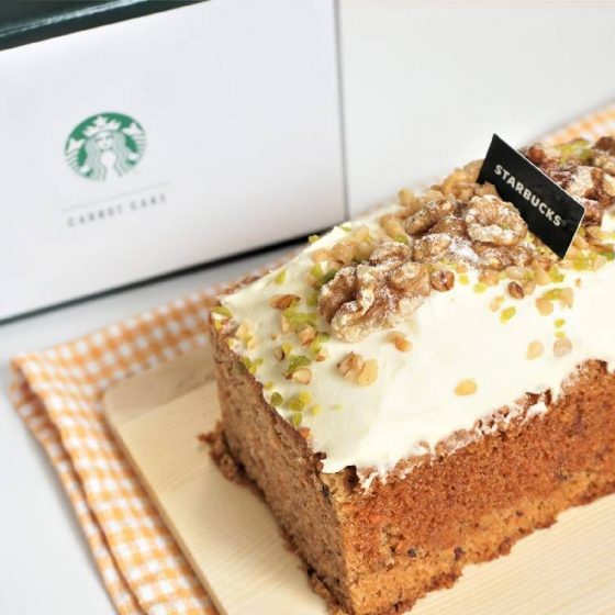 【スタバ】オンラインから初のフードが登場しおいしいと話題に！サスティナブルな「キャロットケーキ」は完売前に絶対食べるべし