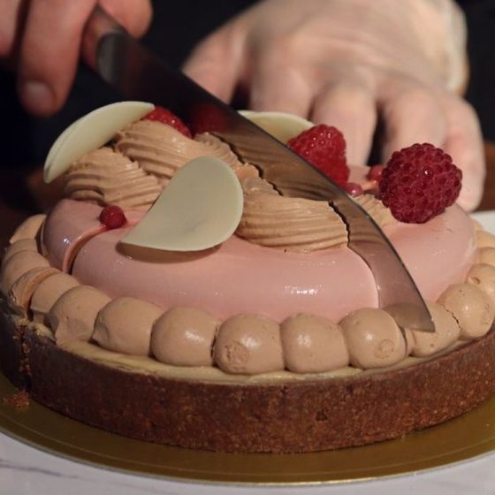 「プレスキルショコラトリー」（吉祥寺）の7月しか買えない冷凍ケーキ（LikeSweetsBOX）を最高すぎるジェラートを試食してみた