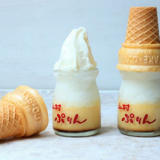 予約1か月待ち！？山村乳業の「冷凍ぷりんソフト。年間4000種以上食べる、アイス研究家・シズリーナ荒井さんの“本当に美味しかった”お取り寄せ②