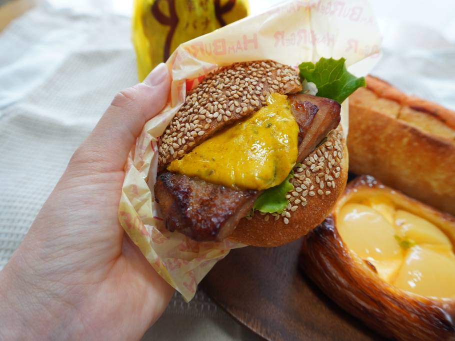 横浜でパンを買うなら♡「トツゼンベーカーズキッチンの食べると幸せになれるバナナパン