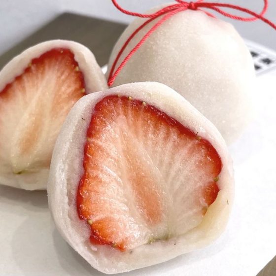 福岡の手土産なら♡赤い糸が可愛い♪フルーツ大福専門店『華菱』の人気の秘密