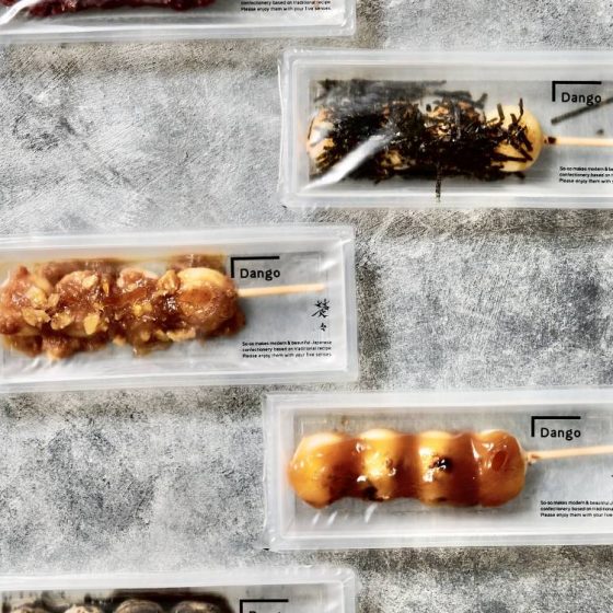 串団子に革命！？心奪われるモダンな和菓子。日比谷okuroji（ヒビヤ オクロジ）にある「和菓子 楚々」