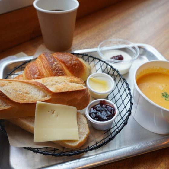 休日限定。パン好きがおすすめする「COMPTOIR（コントワー）」(都立大学)の絶品♡限定パンモーニング