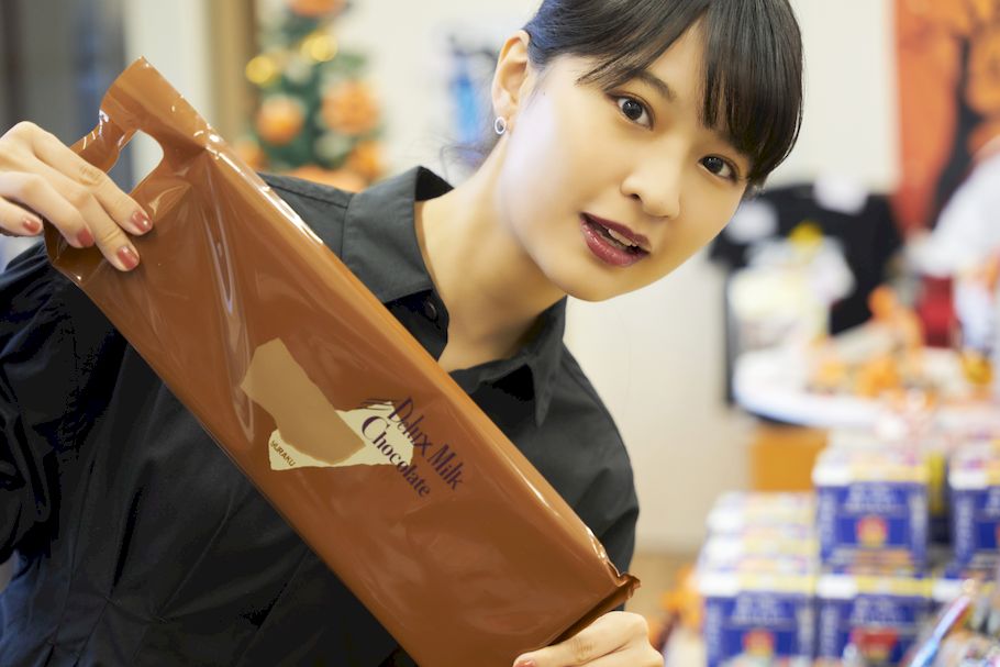 あのブラックサンダーの有楽製菓、直営店が東京に！？　#ふうかとあいすvol.05　工場直営店に潜入！！