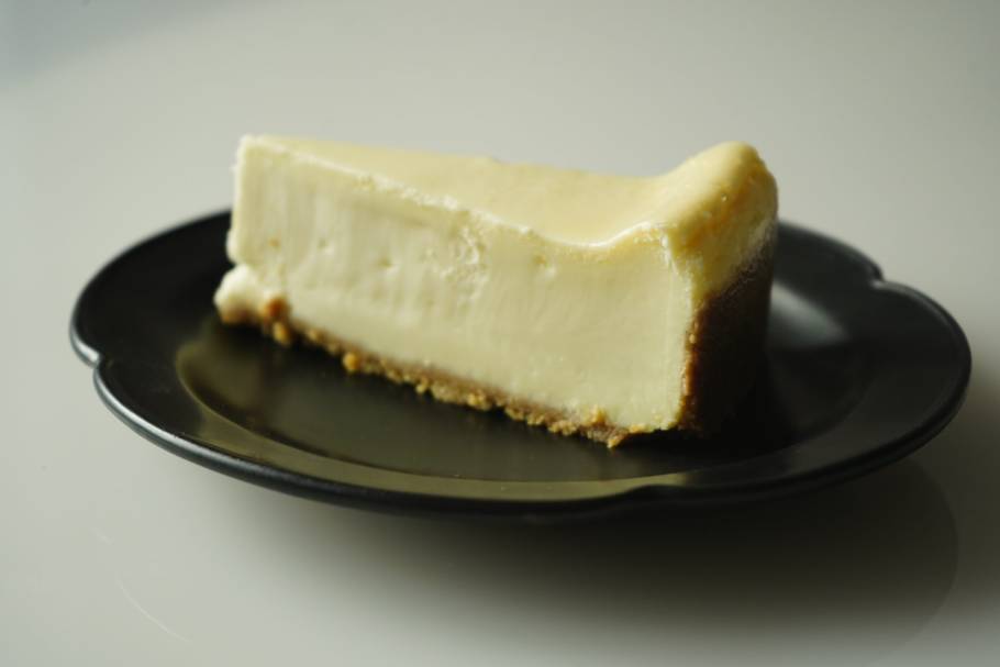 成城石井に日本未上陸店「チーズケーキファクトリー」のチーズケーキがあるって知ってた？実食レポート！