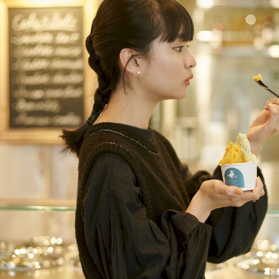 この冬注目のチョコとアイスのお店「teal」（日本橋）で食べられる、洋梨バジルと丸ごと紅みかんのジェラート 連載「＃ふうかとあいす」vol.07