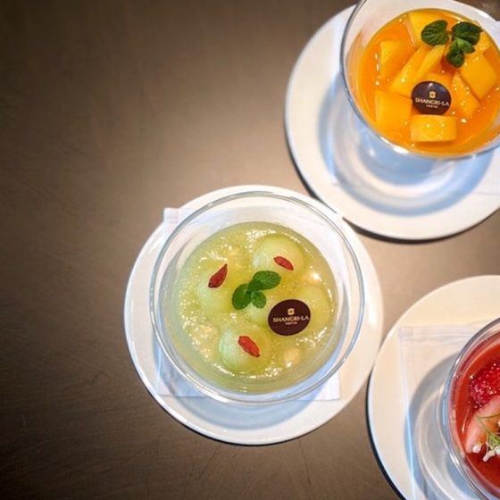 シャングリ・ラ 東京に新たなシグネチャースイーツ「杏仁豆腐」誕生！ペストリーシェフ入鹿シェフのこだわりとは？