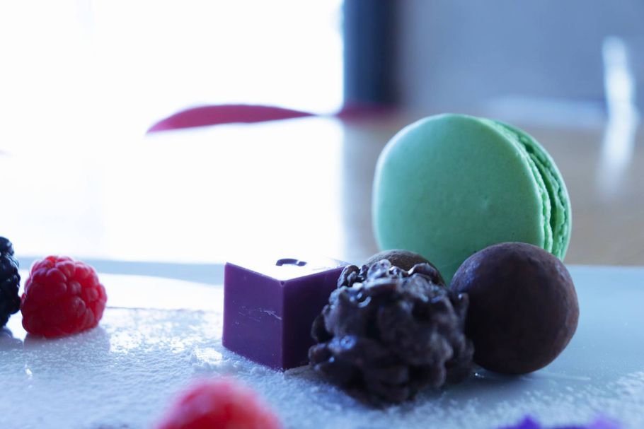 世界一を取ったチョコケーキ「bubó BARCELONA（ブボ・バルセロナ）」（表参道）の「シャビーナ」を作る日本人パティシエ「ヒロ・ヤマモト」。“悔しさ”から“探求”へと変わったお菓子作り人生！