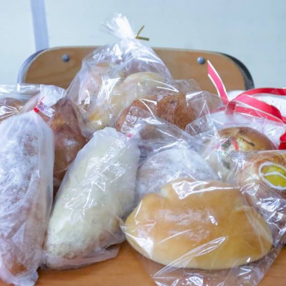 本物のパン好きは行っている。　横浜の老舗パン屋「かもめパン」で振り返る青春の1ページ