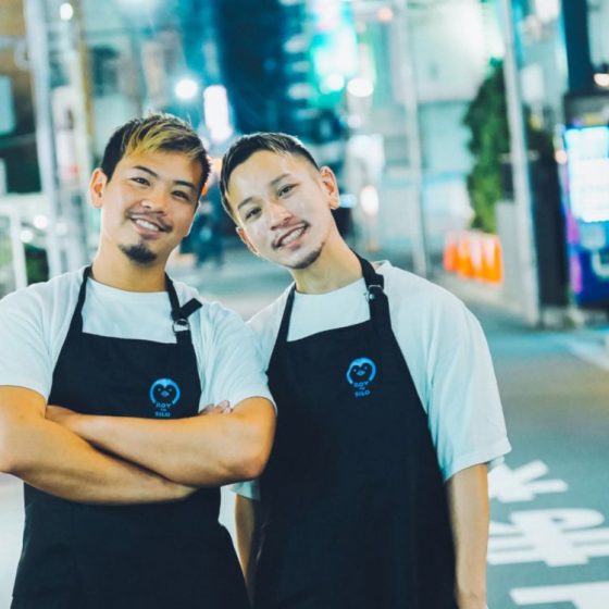 LGBTプライド月間スペシャル。夜パフェ専門店「ロイトシロ」ゲイカップルがパフェグラスに描く夢