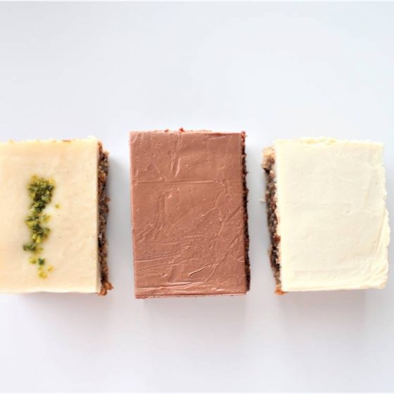 家族で楽しめる！？ユニークなキャロットケーキ「SUPER GATEAU CHOCOLAT」をお取り寄せ