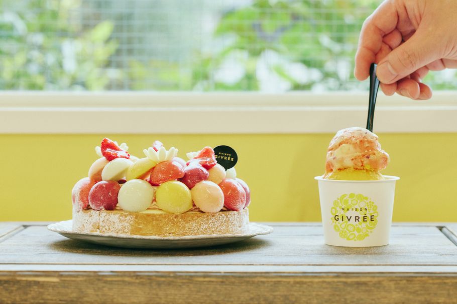 アイス好きのためのパティスリー「MAISON GIVRÉE(メゾン ジブレー)」（中央林間）。日本を代表する冷菓子のパイオニア江森シェフが語るアイスケーキの世界とは