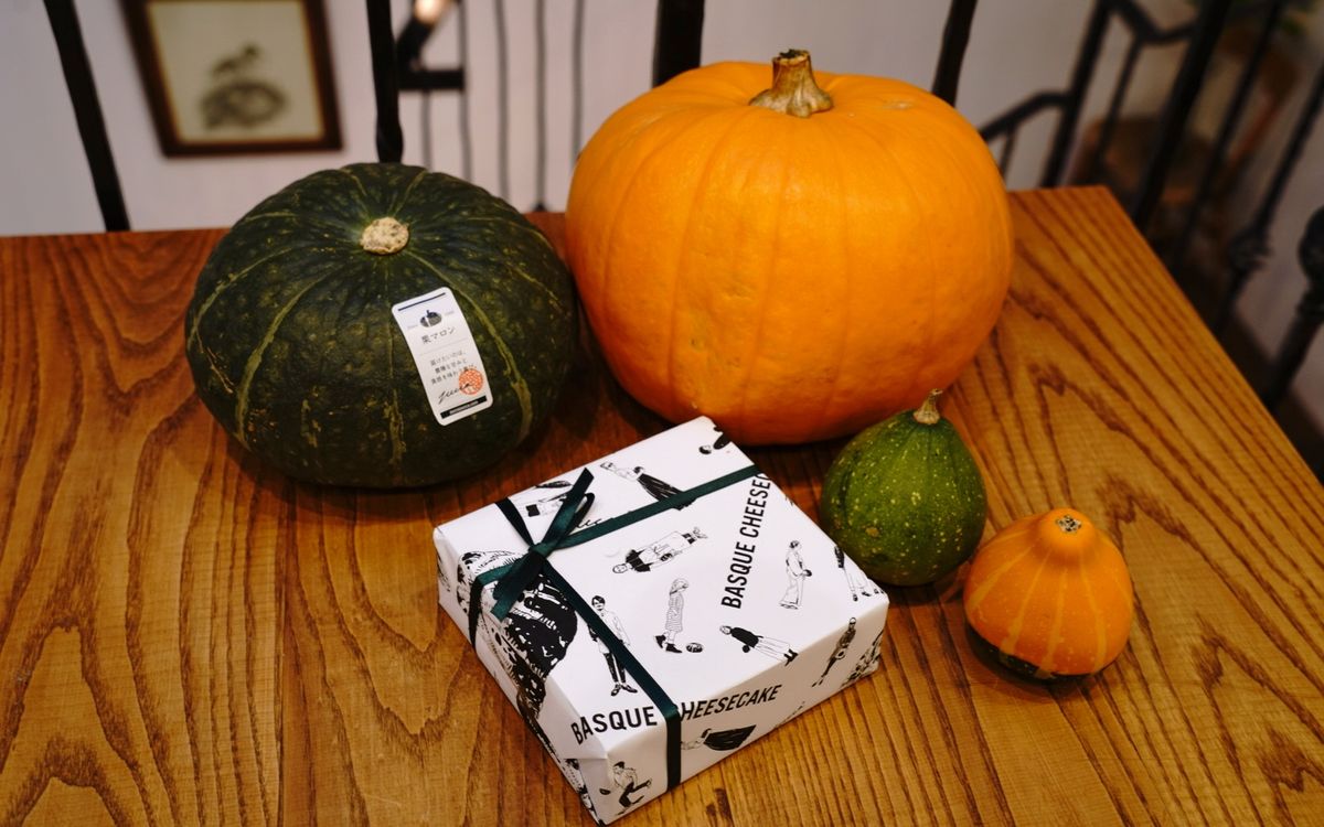 秋の味覚の最高峰“栗マロンかぼちゃ”って知っている？専門店「Zucca FINE VEGETABLE & 　DELI」（神戸・御影）で味わう、極上のかぼちゃバスクチーズケーキに食欲が止まらない！